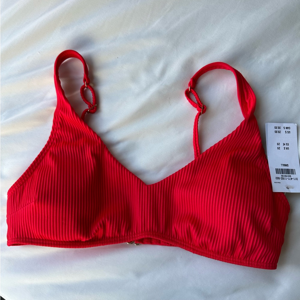 NEW Abercrombie red bikini top. Small.